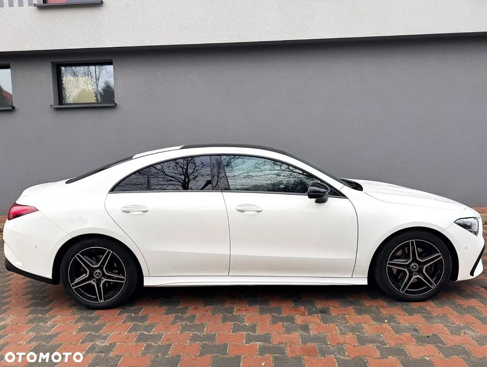 Mercedes-Benz CLA 200 AMG Line 7G-DCT - 2