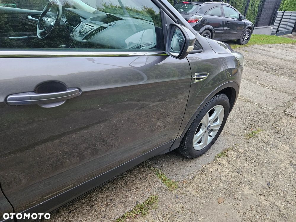 Ford Kuga - 21