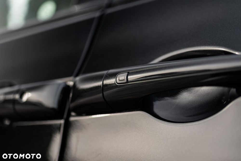 Chrysler Pacifica - 39