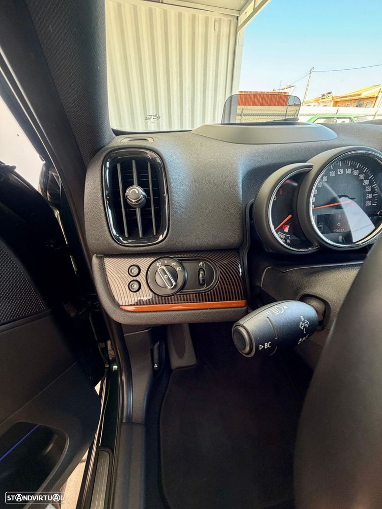 MINI Countryman Cooper SD ALL4 Yours Auto - 44