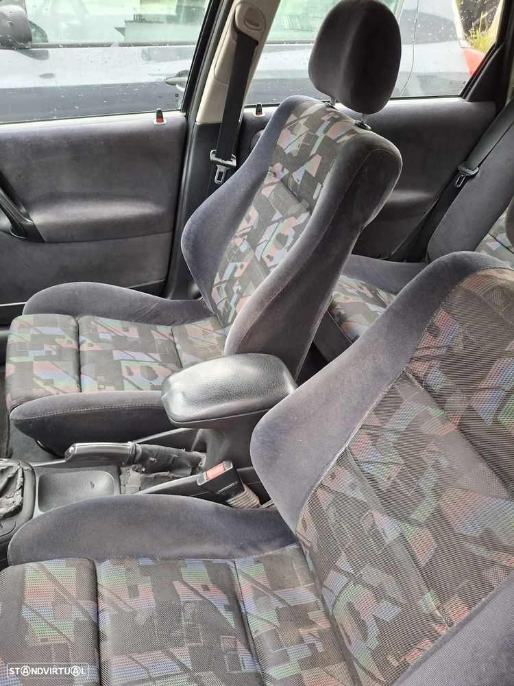 Opel Vectra 2.0 DTi Comfort - 5