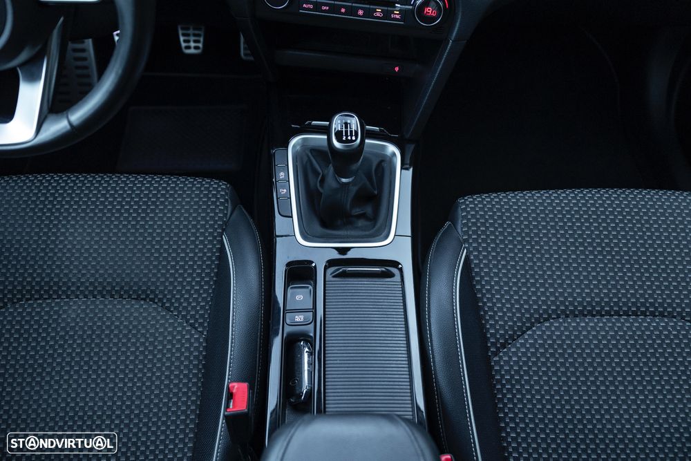 Kia Ceed 1.0 T-GDI TX - 11