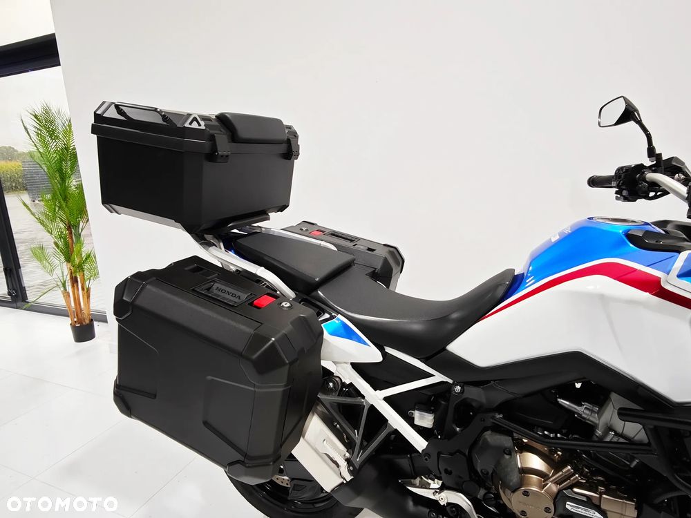 Honda CRF - 9