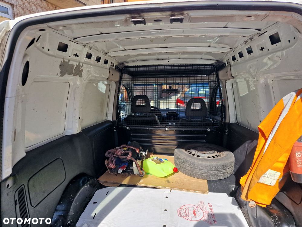 Opel COMBO C - 7