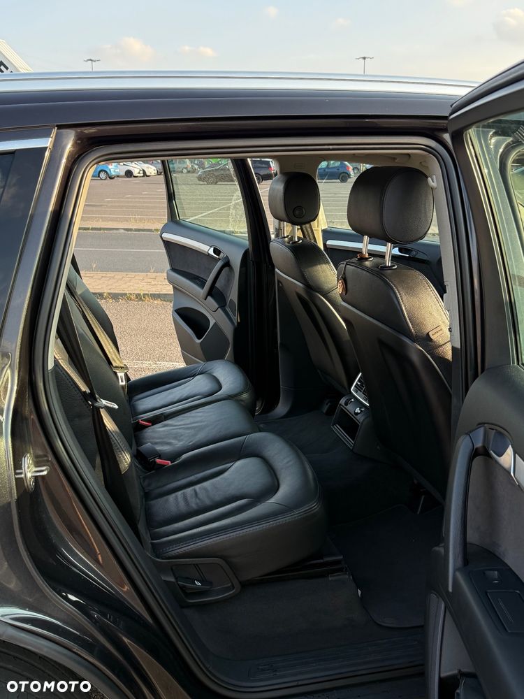 Audi Q7 3.0 TDI Quattro Tiptronic - 16