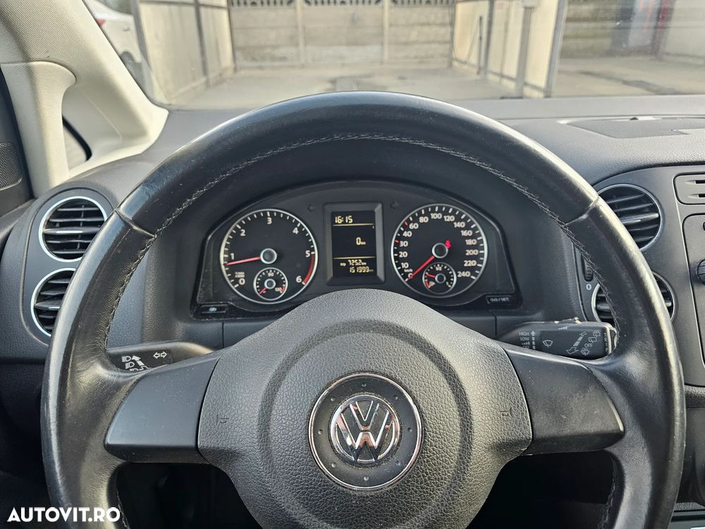 Volkswagen Golf Plus 1.6 TDI DPF Comfortline - 15
