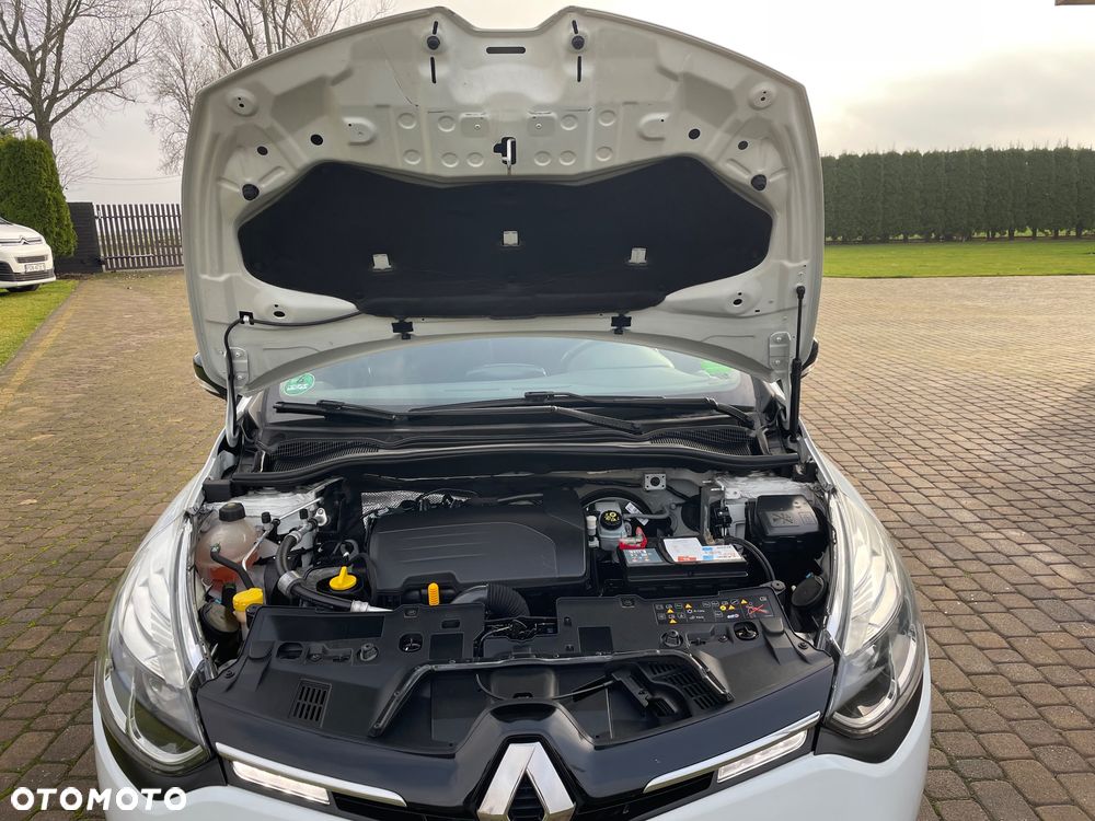 Renault Clio 1.2 16V Limited - 24