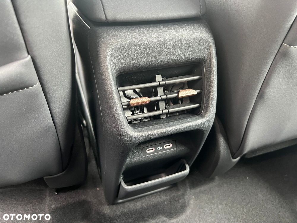 Cupra Raval 52kWh Dynamic - 32