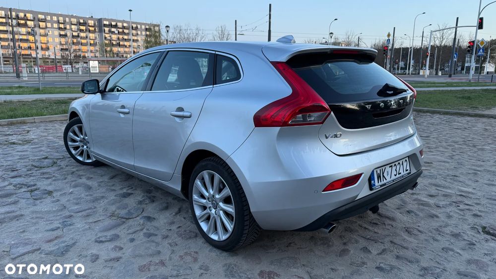 Volvo V40 D4 Drive-E Summum - 3