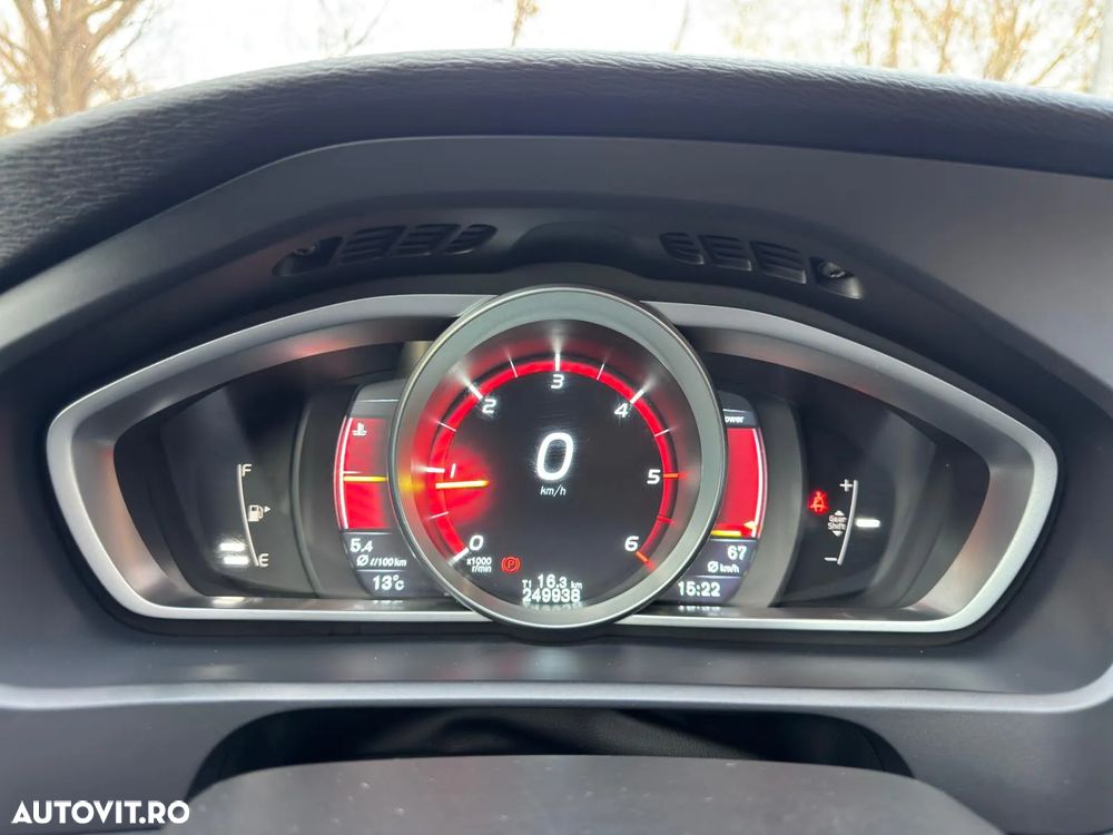 Volvo V40 D4 RDesign - 22