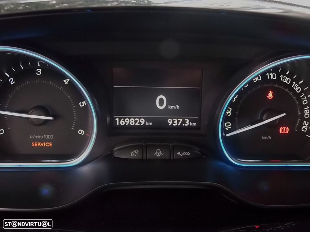 Peugeot 2008 e-HDi FAP 115 STOP & START Business-Line - 24