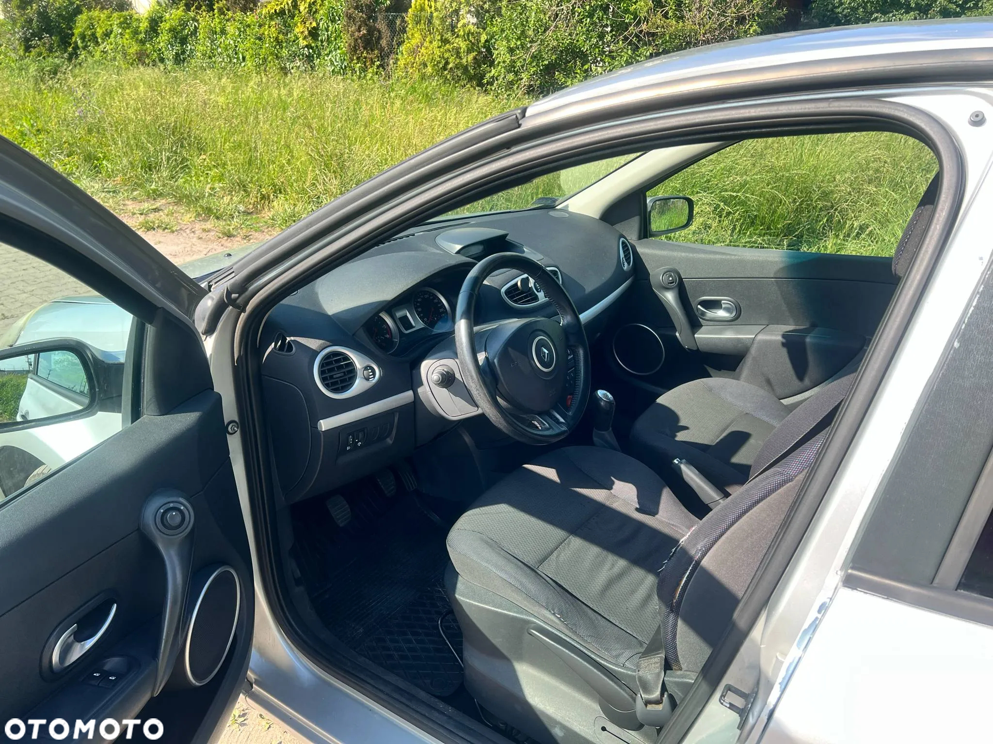 Renault Clio - 6