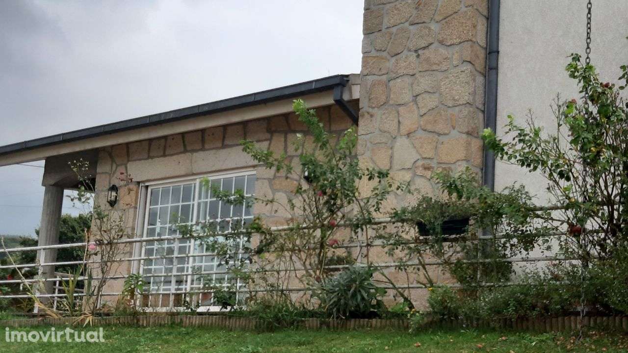 Moradia T4 Nova com vista para a Ilha dos Amores Vila Nova de Cerveira - Grande imagem: 4/46