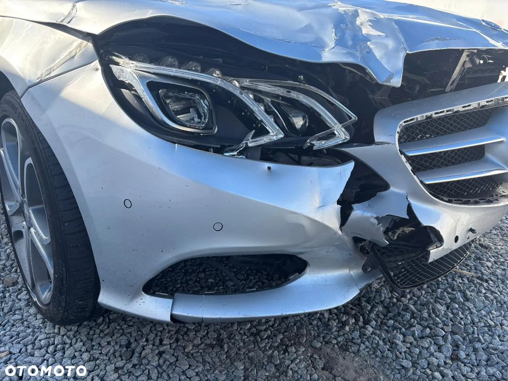 Mercedes-Benz Klasa E 220 CDI BlueEff Elegance - 12