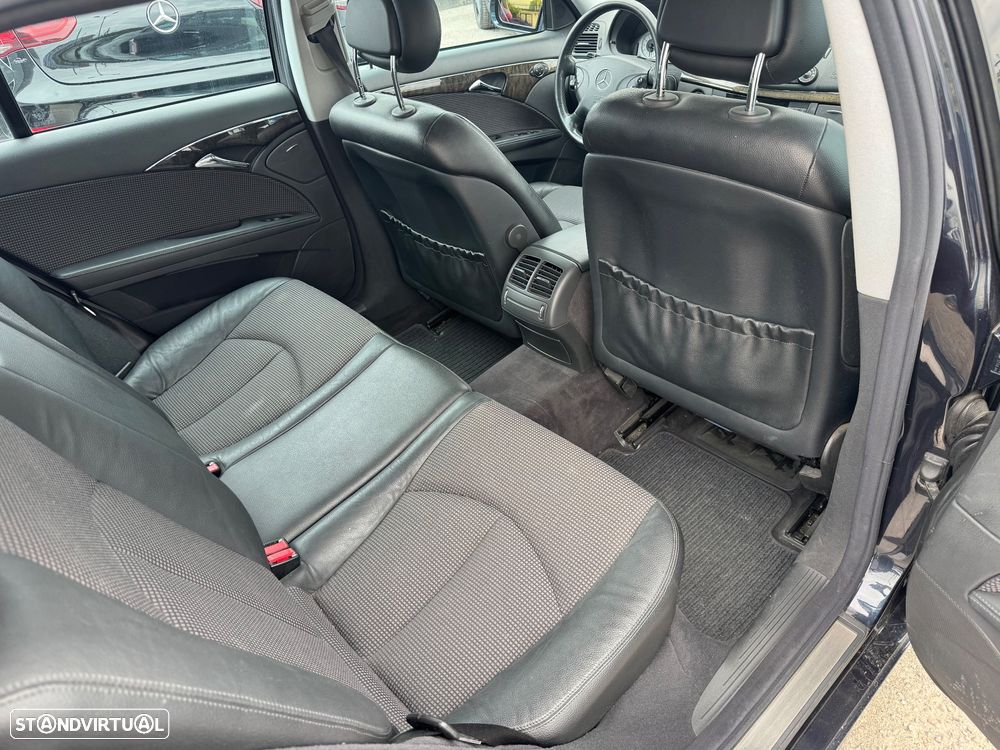 Mercedes-Benz E 220 CDi Avantgarde Aut. - 28