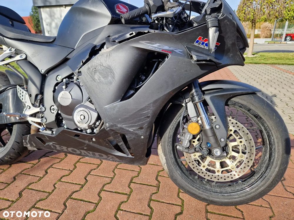Honda CBR - 5