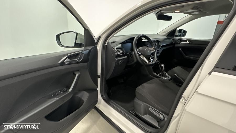 VW T-Cross 1.0 TSI Life DSG - 32