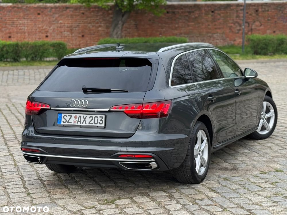Audi A4 Avant 35 TFSI Sport S tronic - 11