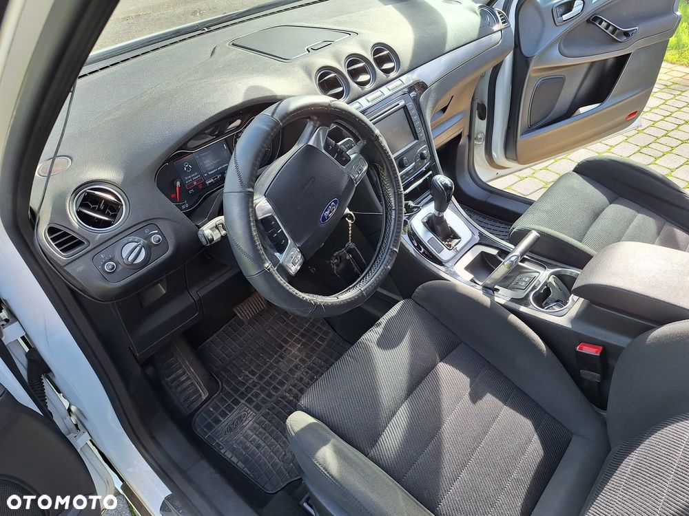 Ford S-Max - 6