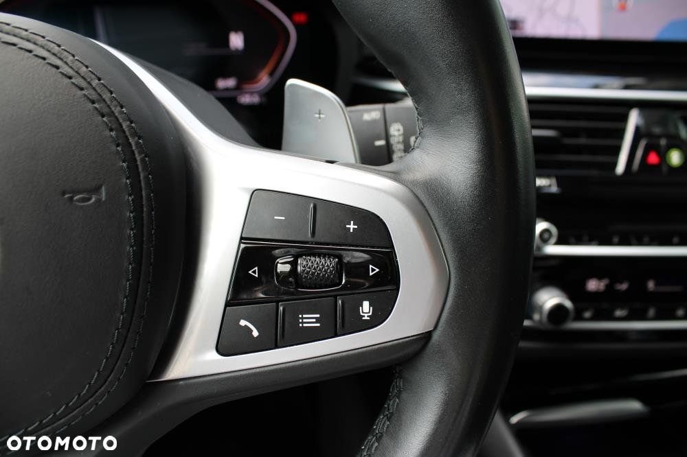 BMW Seria 5 - 14