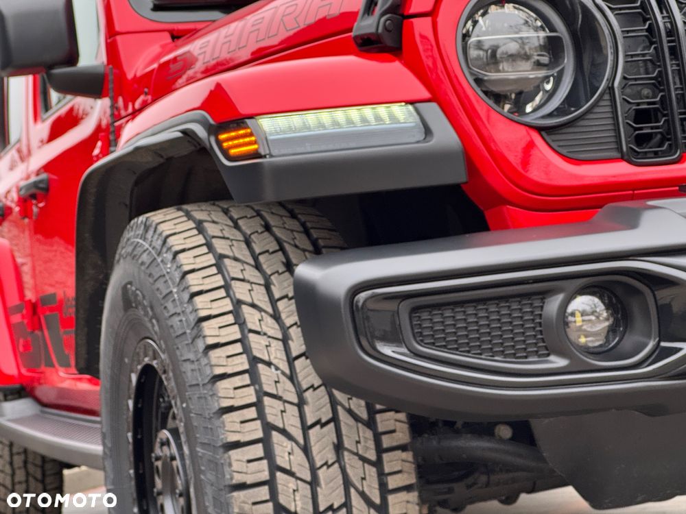 Jeep Wrangler - 38