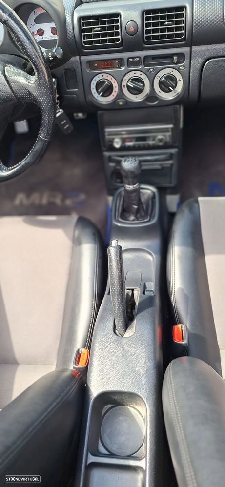 Toyota MR2 Roadster - 19