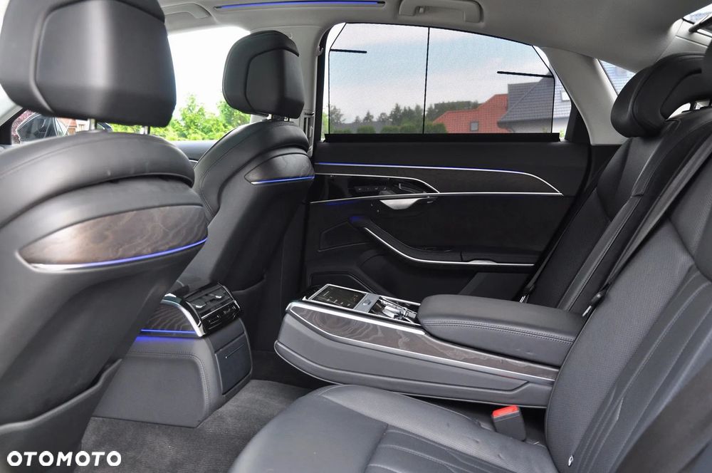 Audi A8 55 TFSI mHEV Quattro Tiptr - 9