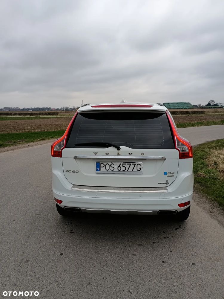 Volvo XC 60 D4 AWD Kinetic - 2