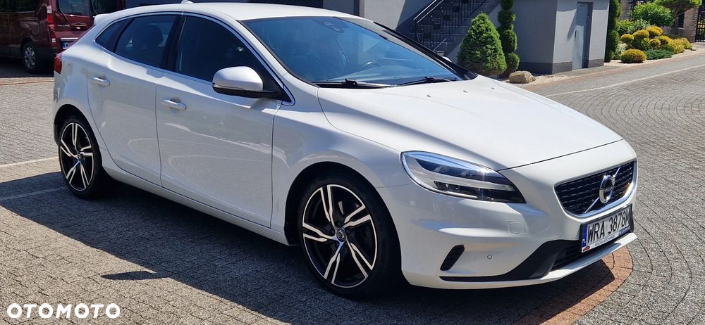 Volvo V40 - 2