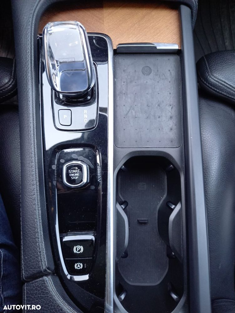 Volvo XC 90 B5 MHEV AWD 5 locuri Momentum Pro - 20