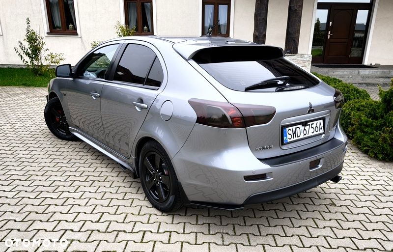 Mitsubishi Lancer - 20