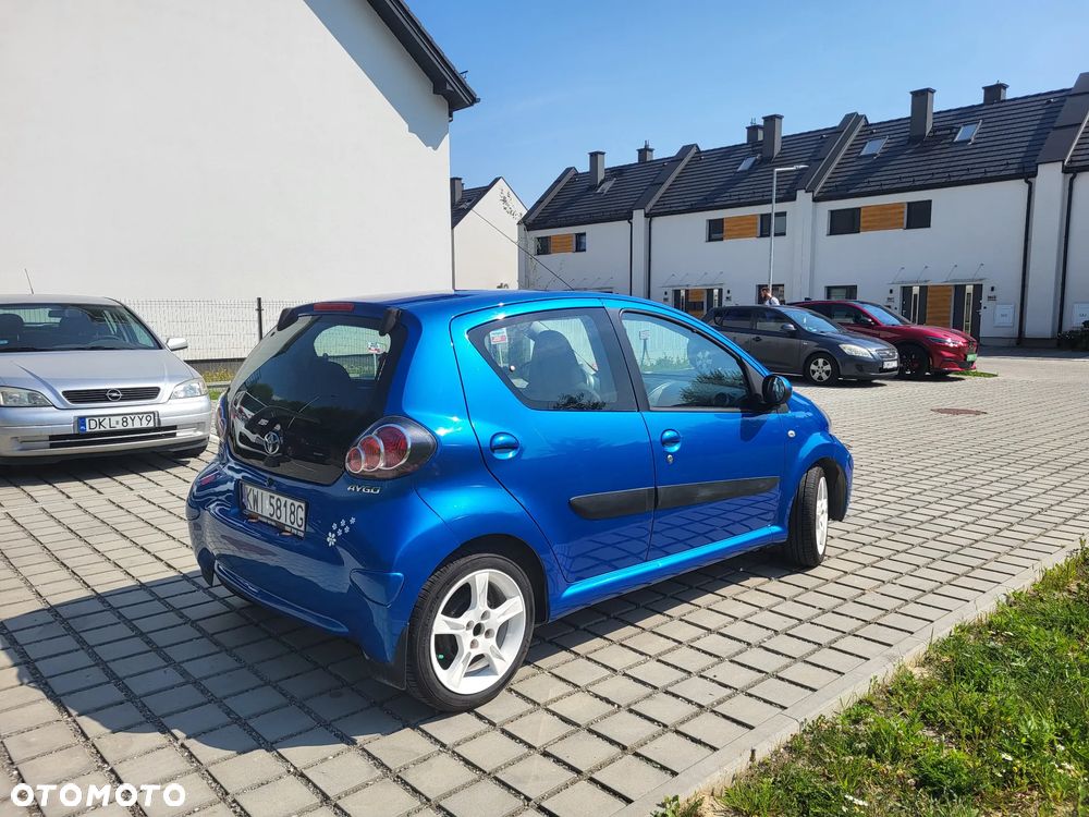 Toyota Aygo Standard - 4