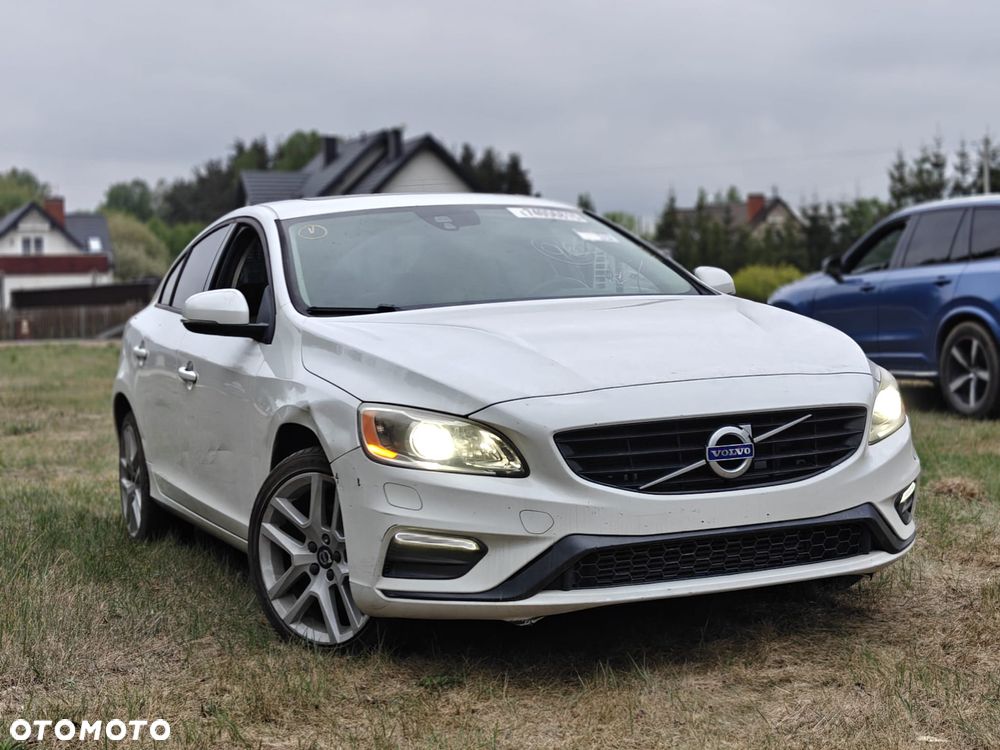 Volvo S60 T5 Geartronic RDesign - 14