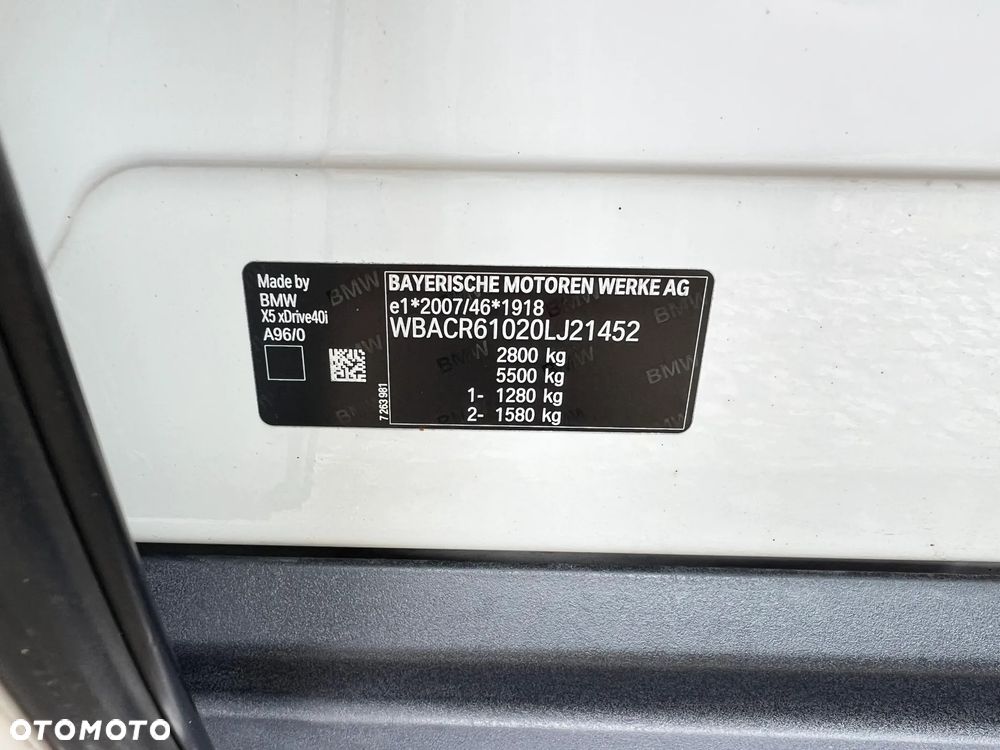 BMW X5 xDrive40i - 38