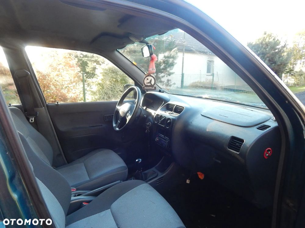 Daihatsu Terios - 11