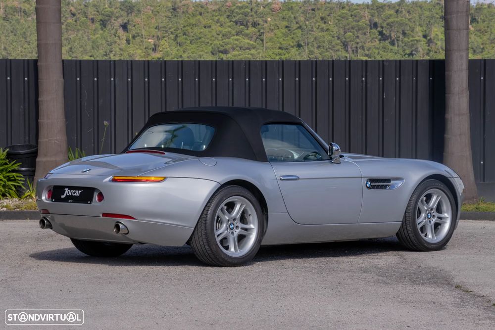 BMW Z8 Standard - 32