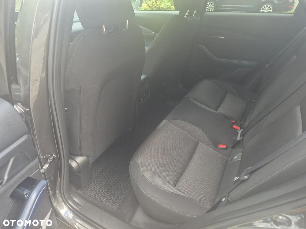 Mazda CX-30 2.0 mHEV Hikari AWD - 6