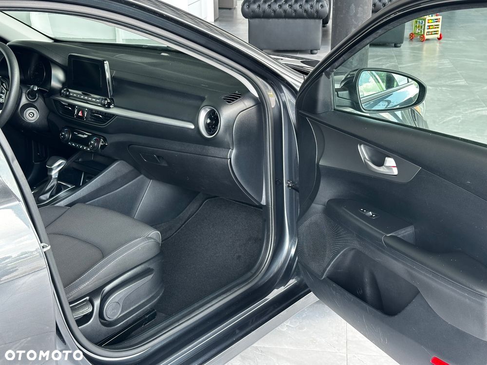 Kia Ceed - 19