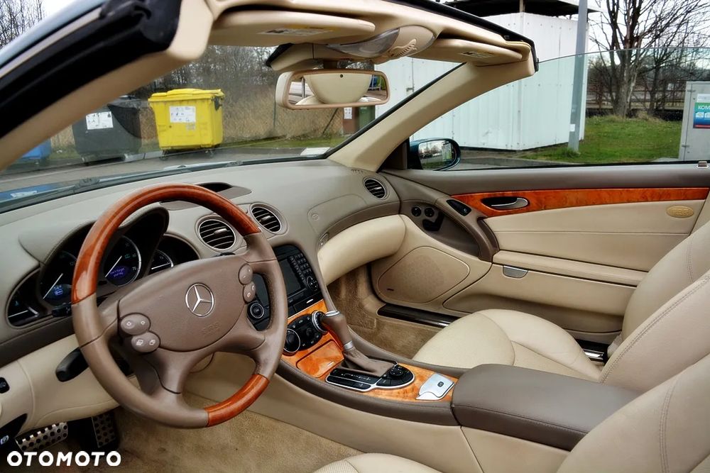 Mercedes-Benz SL - 7
