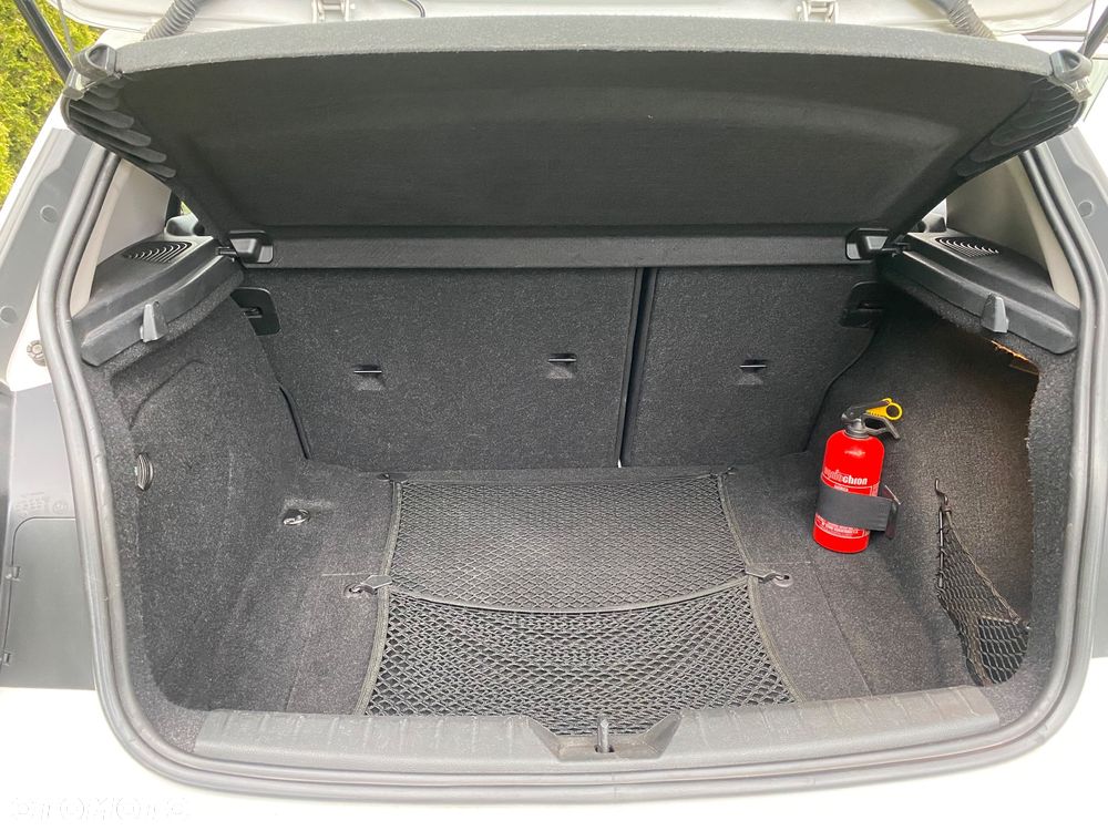 BMW Seria 1 118i - 10