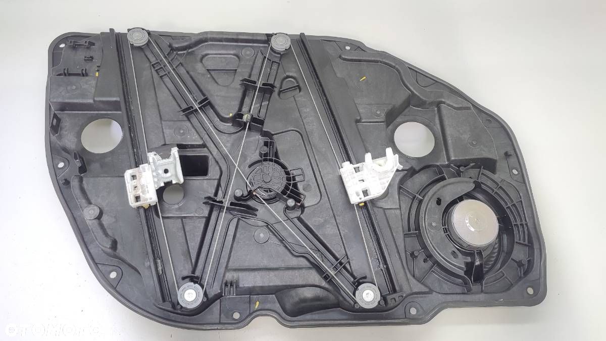 PODNOŚNIK SILNICZEK SZYBY PRZÓD PRAWY HYUNDAI ELANTRA VII EU 82480-AA710 - 1