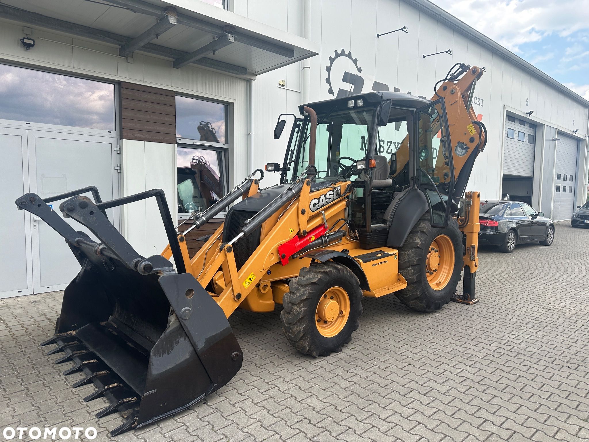 Case 580ST - 1