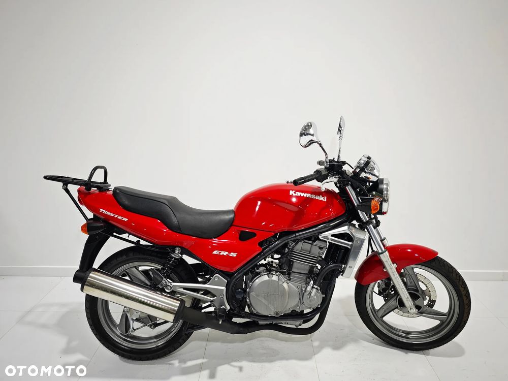 Kawasaki ER - 2