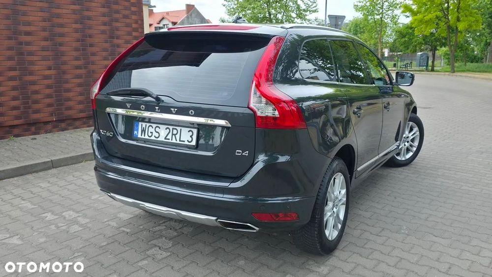 Volvo XC 60 D4 Geartronic Summum - 12