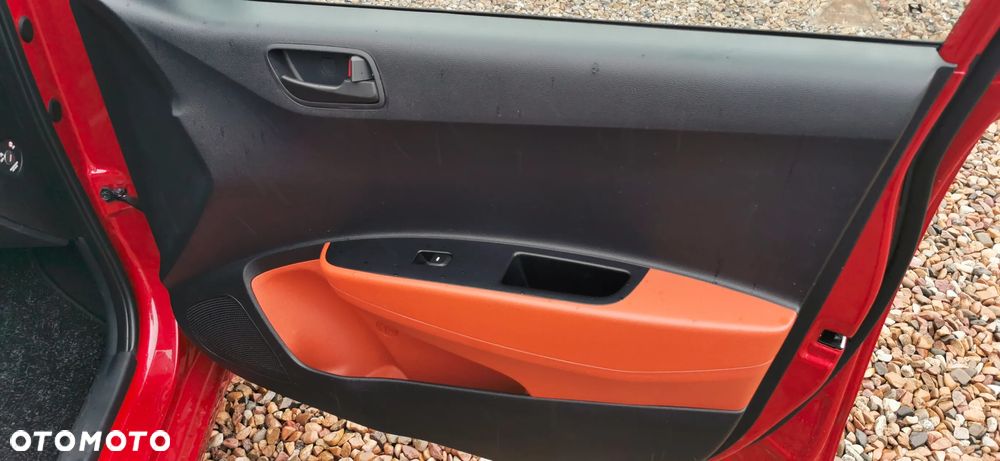 Hyundai i10 1.2 Passion - 8