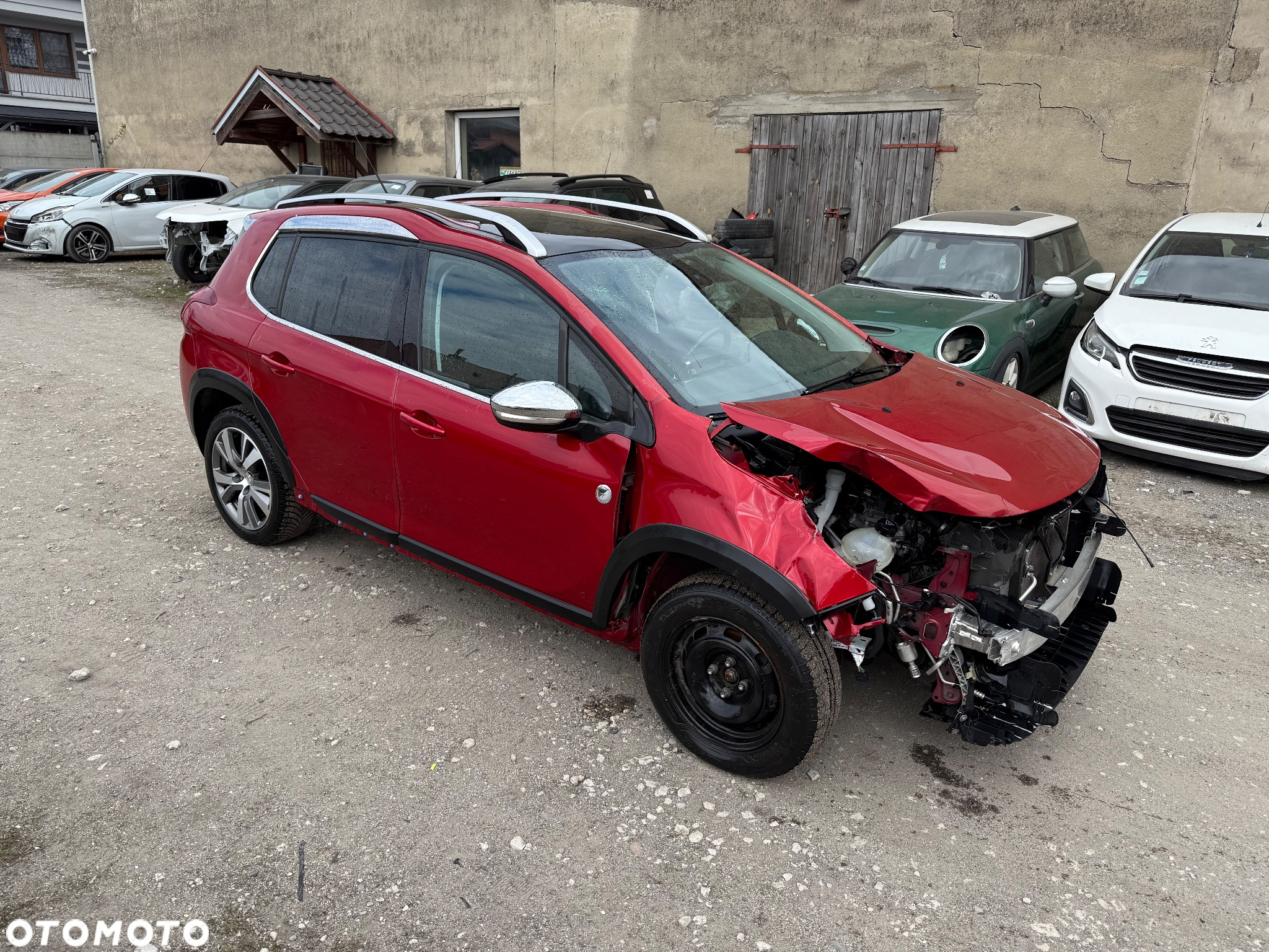 Peugeot 2008 - 8