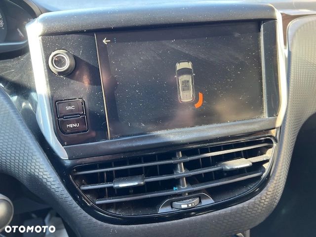 Peugeot 2008 BlueHDi 100 Active - 23