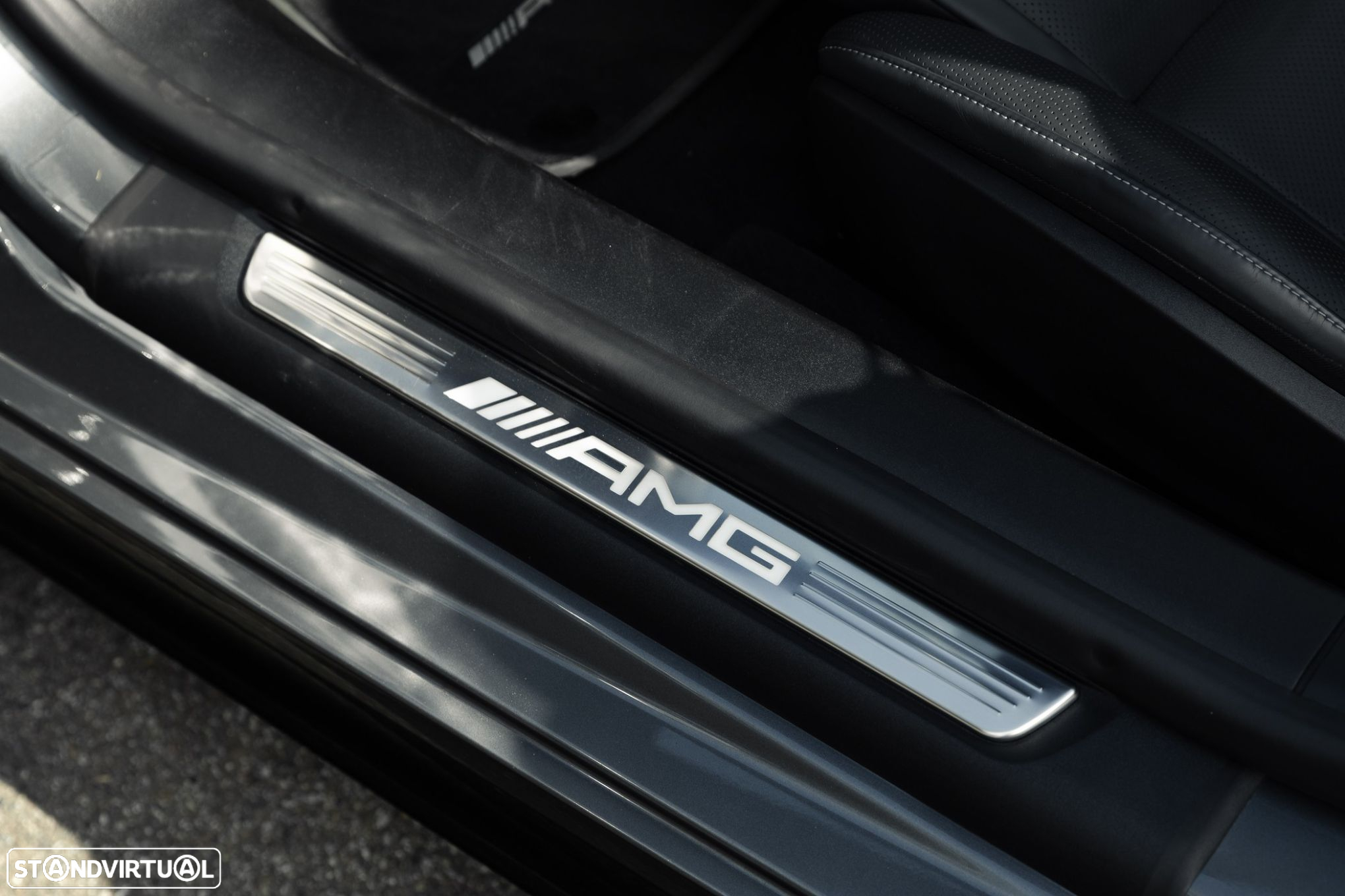 Mercedes-Benz SL 63 AMG 4Matic+ - 16