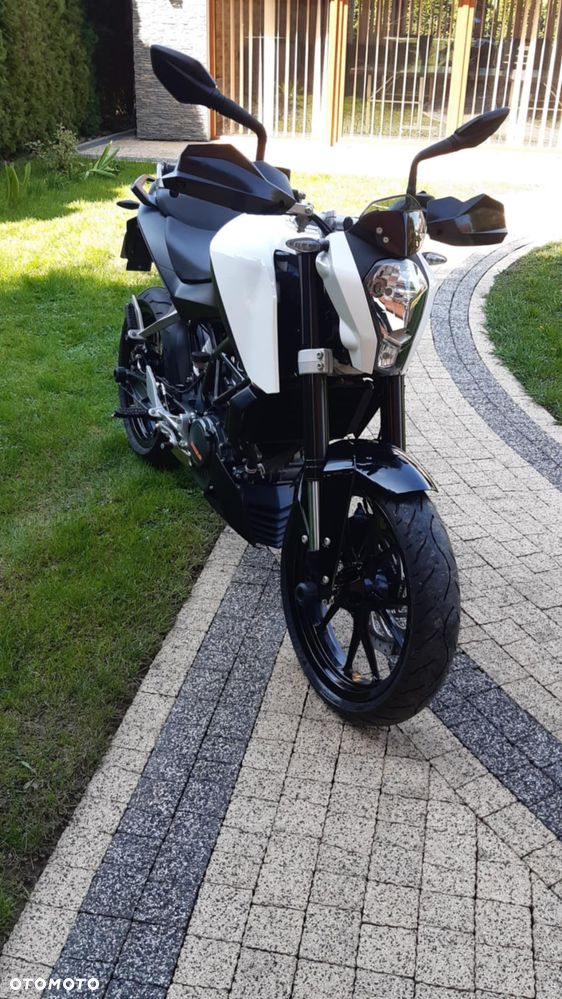 KTM Duke - 5