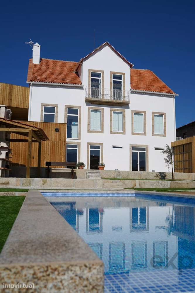 CASA MATRIARCA | Um refúgio de requinte em Santa Comba de Seia - Grande imagem: 2/60